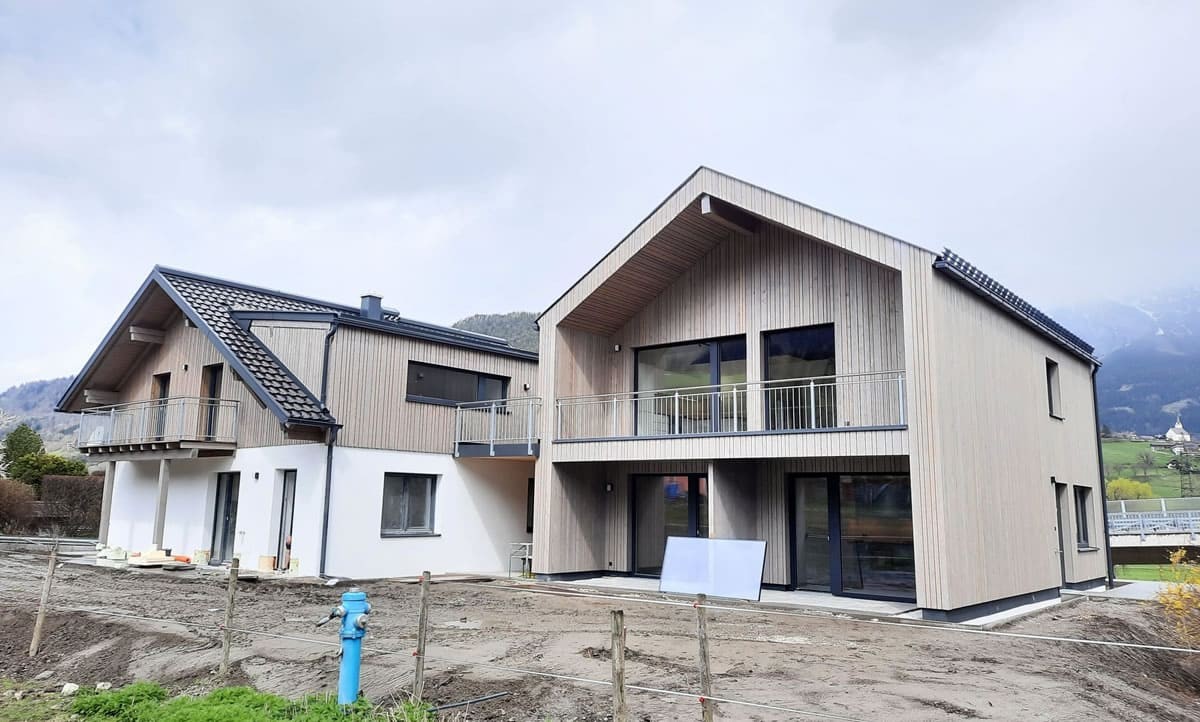 2 Einfamilienhäuser in Holzbauweise in Gröbming